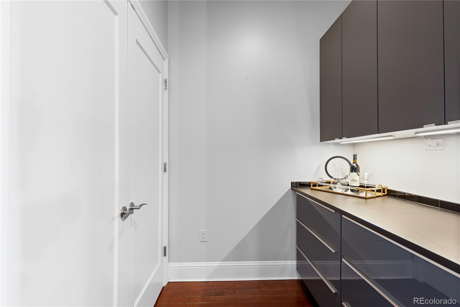 5455 Landmark Place Unit: 903