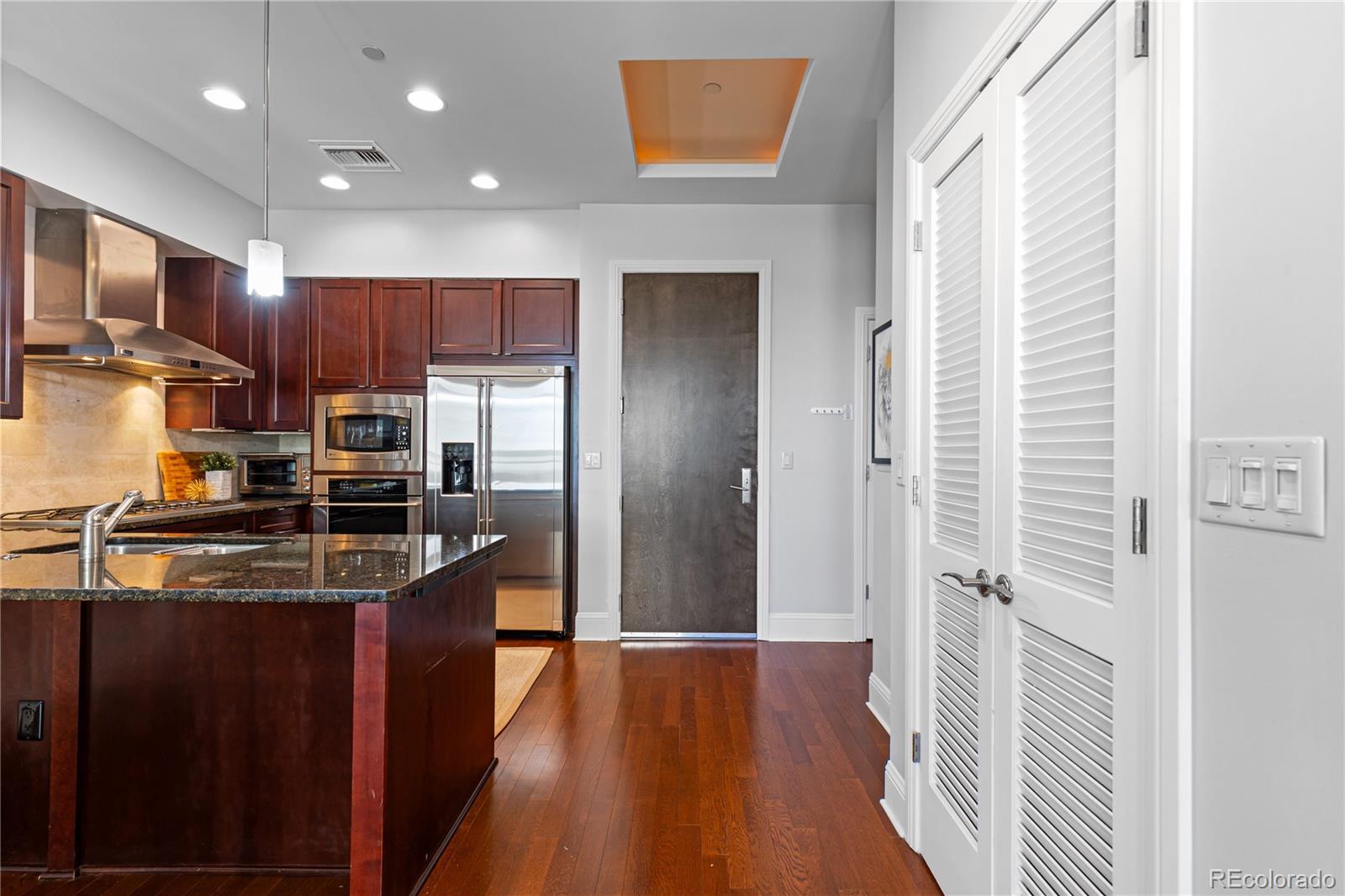 5455 Landmark Place Unit: 903