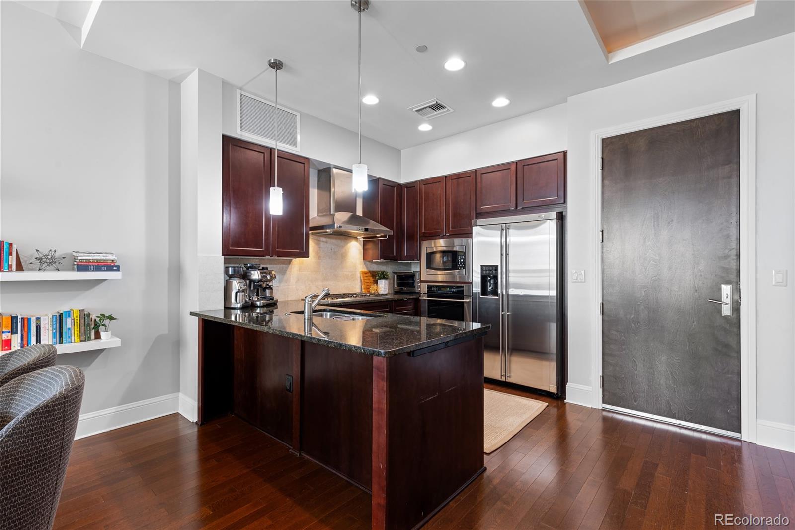 5455 Landmark Place Unit: 903