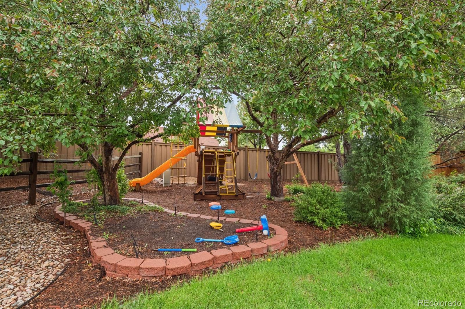 3566 E Meadow Creek Place