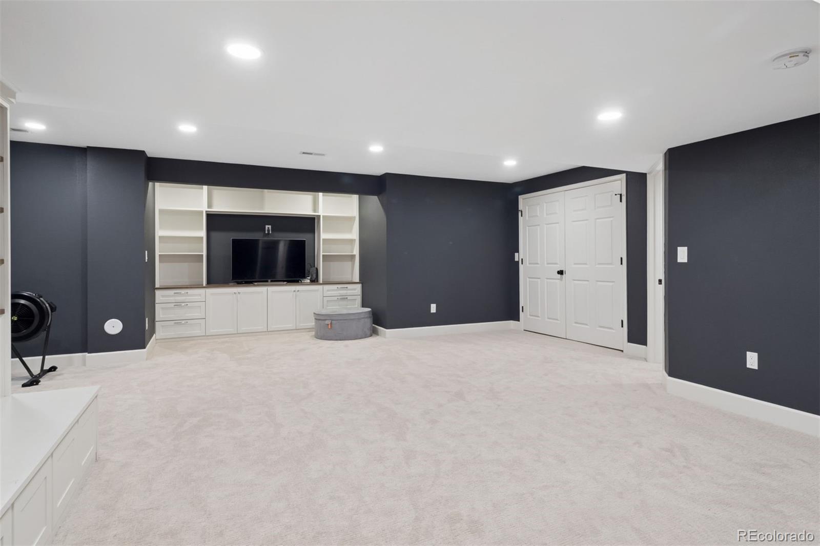 3566 E Meadow Creek Place