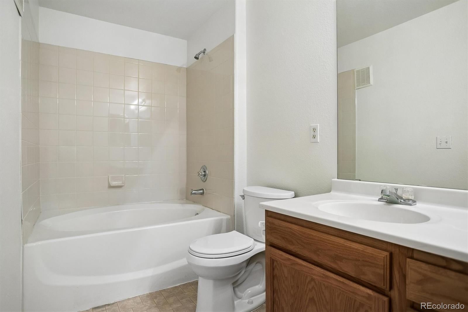 9991 E Idaho Circle Unit: 204