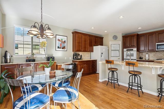 6529 S Rifle Court
