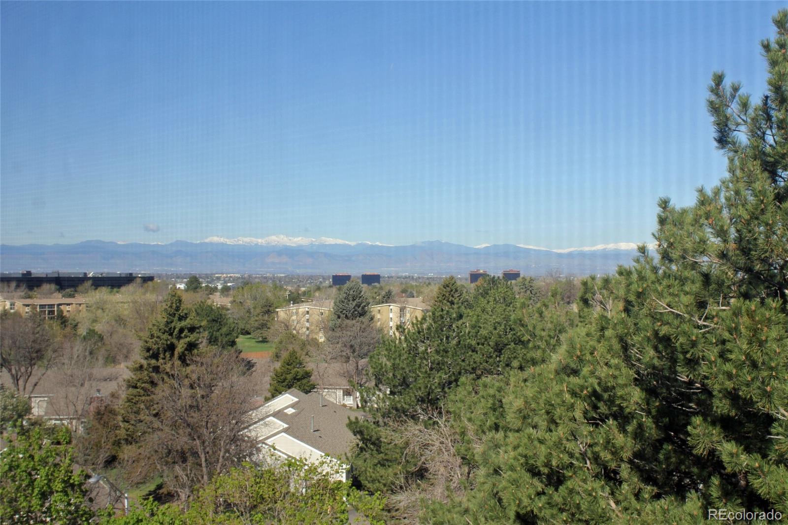 13890 E Marina Drive Unit: 605