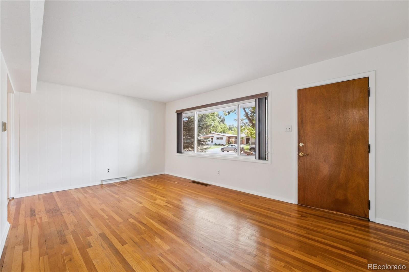 4835 E Arizona Avenue