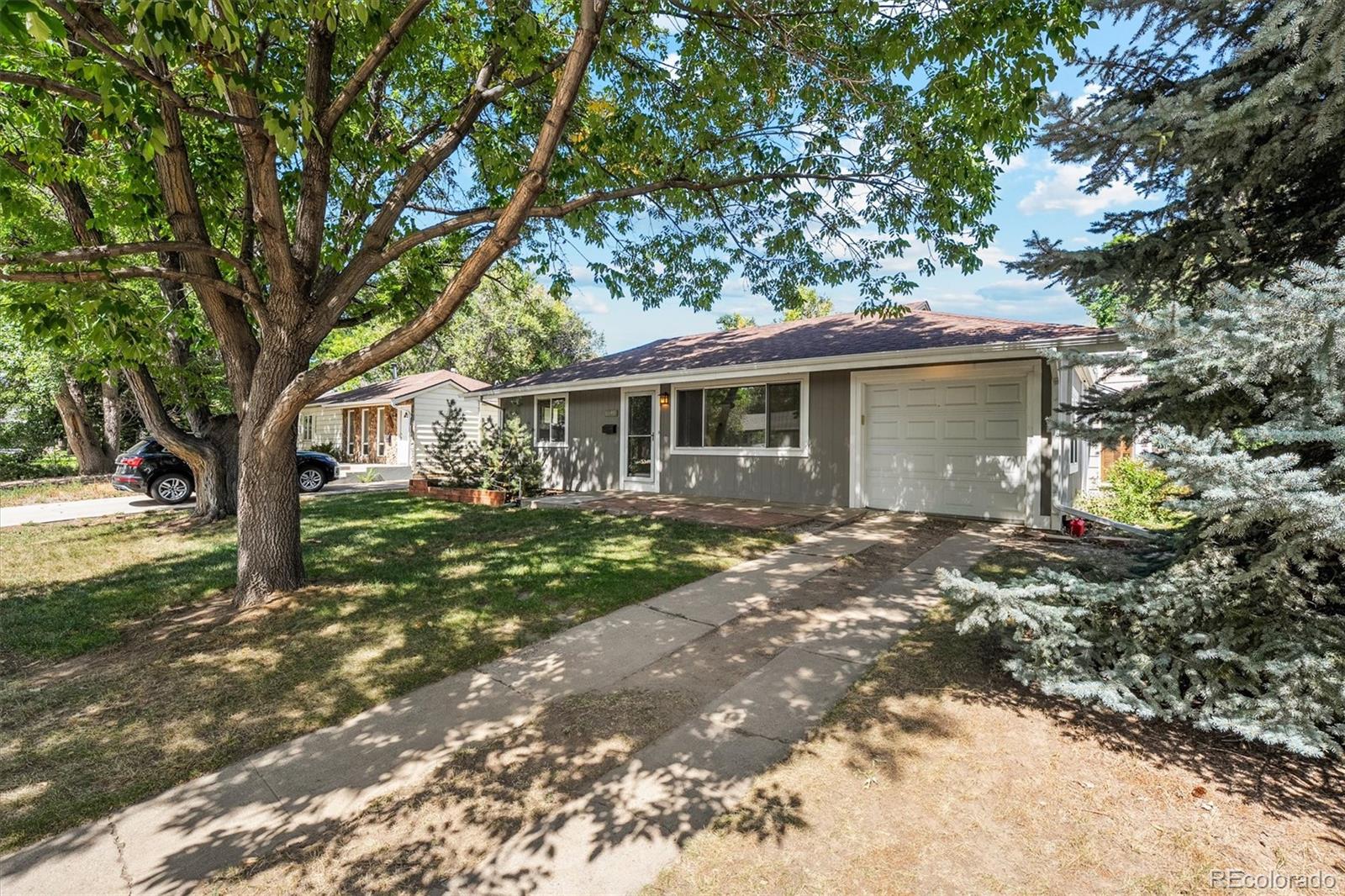 4835 E Arizona Avenue