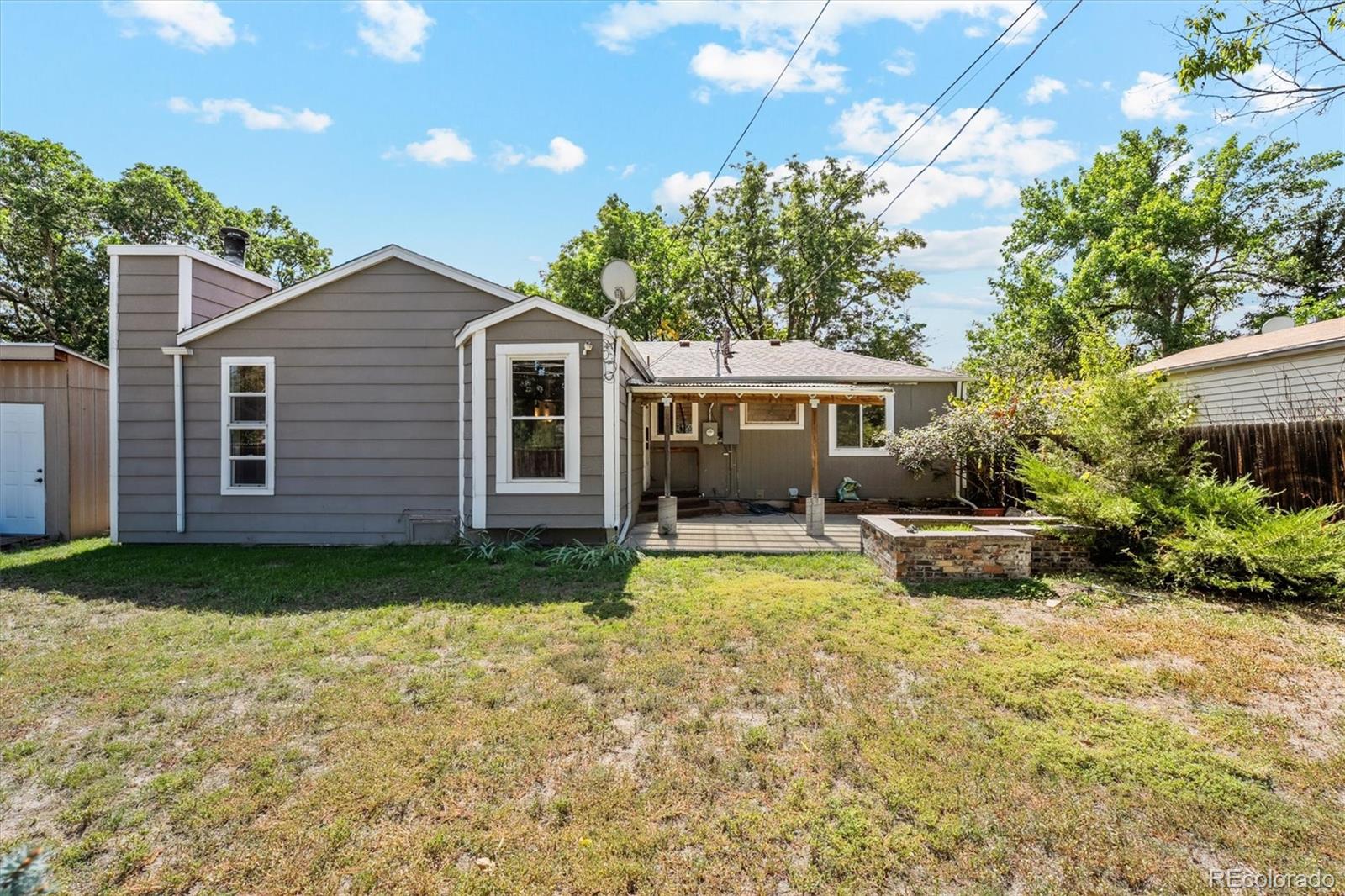 4835 E Arizona Avenue