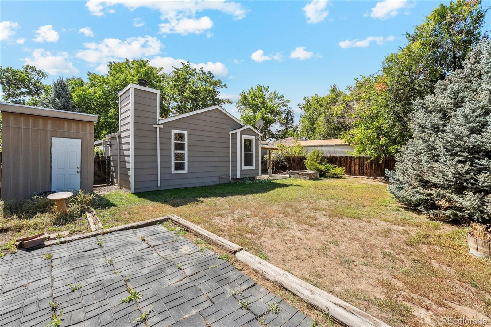 4835 E Arizona Avenue