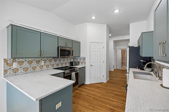 6392 Coors Lane