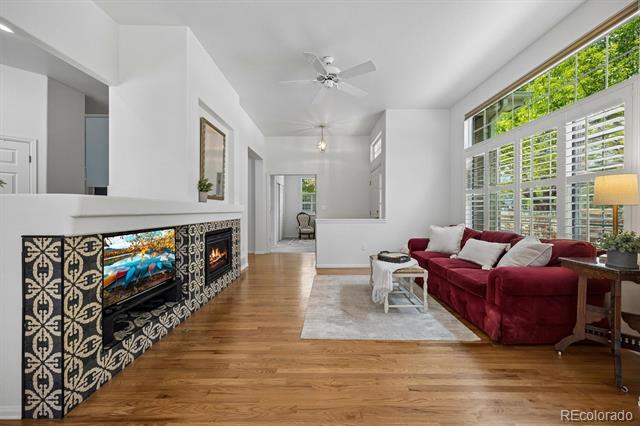 6392 Coors Lane