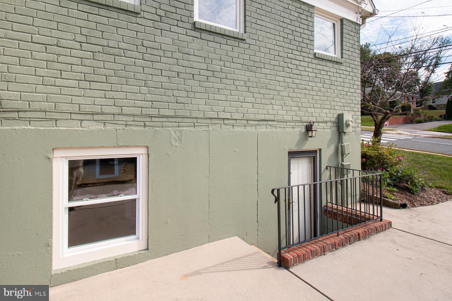 6541 Williamsburg BOULEVARD