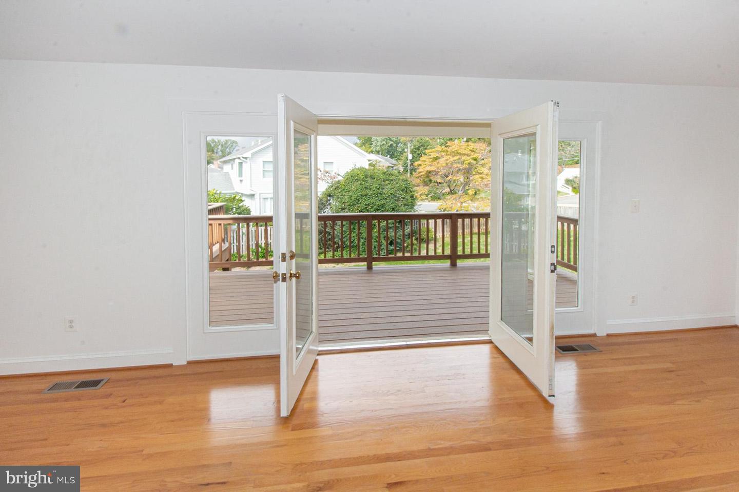 6541 Williamsburg BOULEVARD