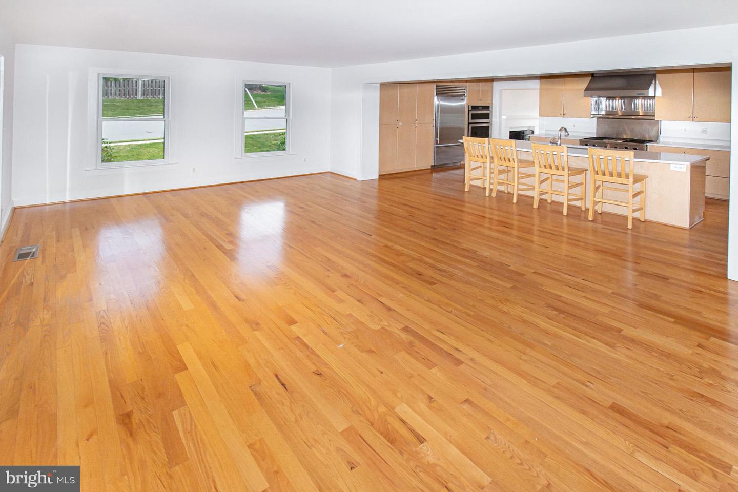 6541 Williamsburg BOULEVARD