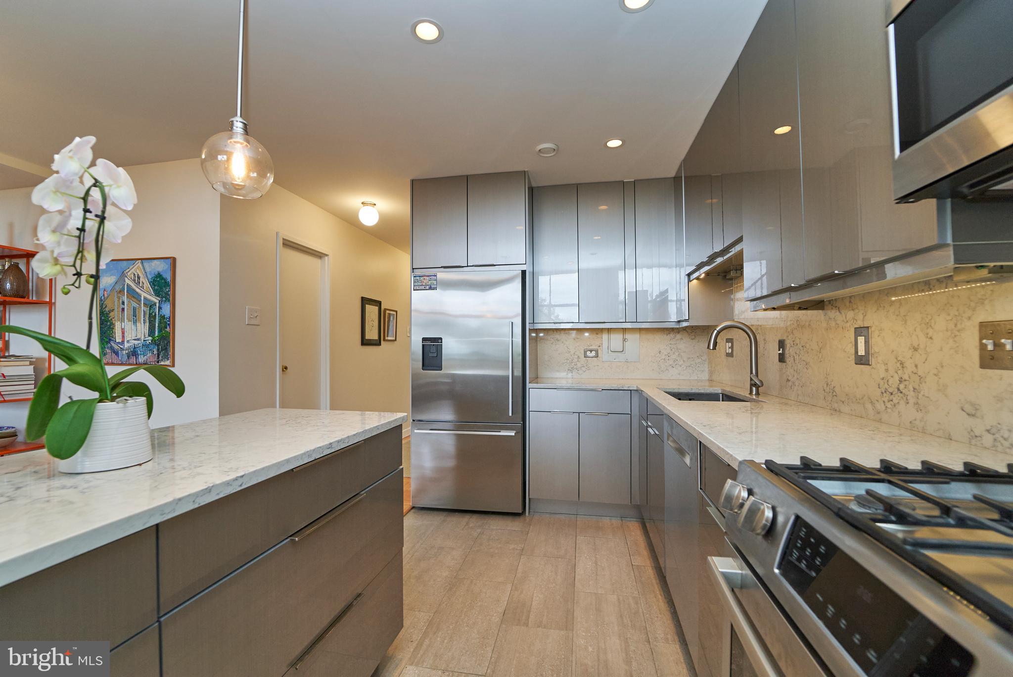 1200 N Nash St, #557