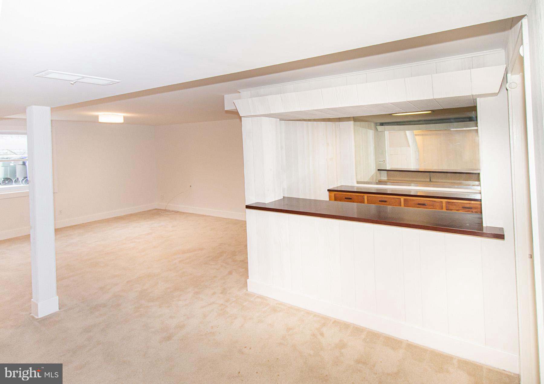 6541 WILLIAMSBURG BLVD