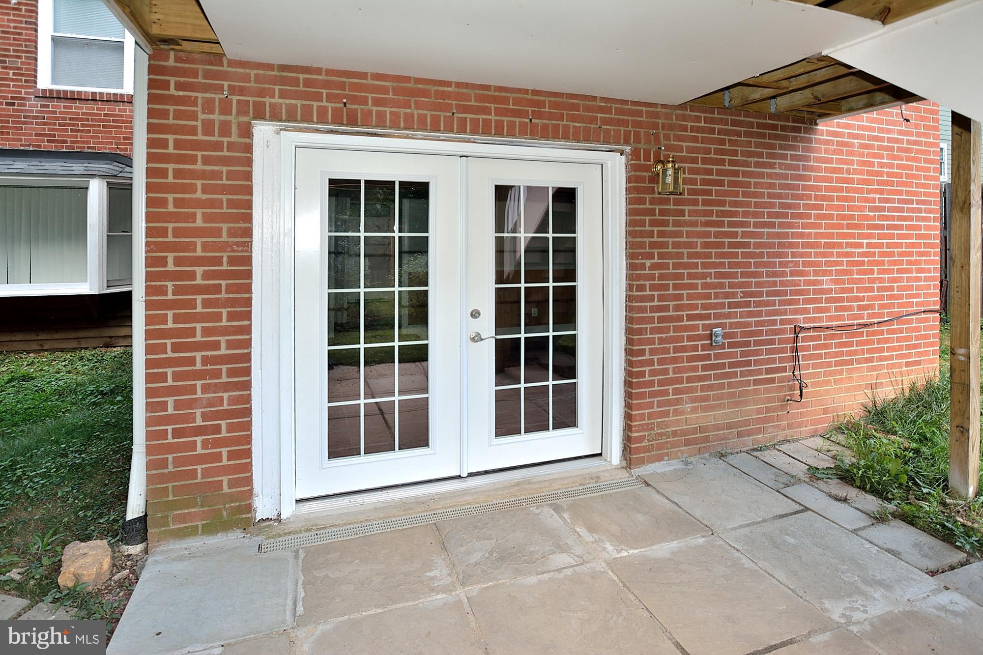 2260 N NOTTINGHAM ST