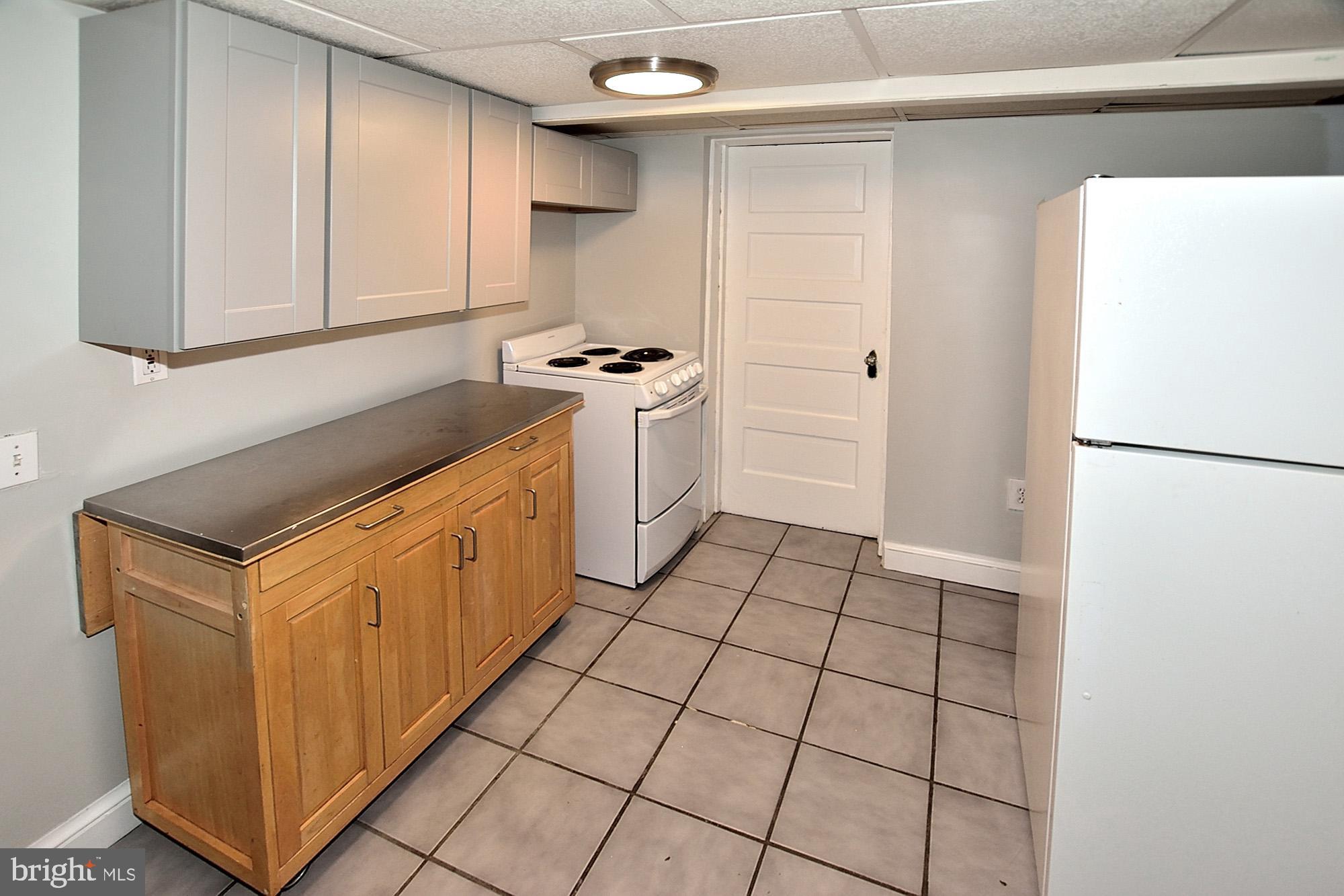 2260 N NOTTINGHAM ST