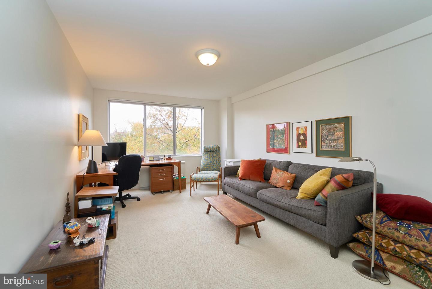 1200 N NASH ST #557