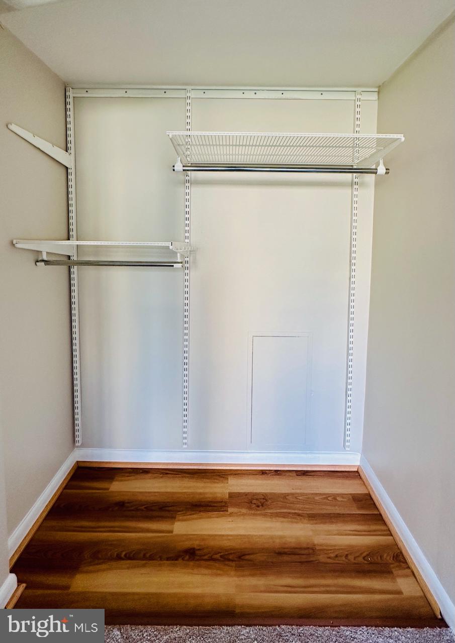 1300 ARMY NAVY DR #1010