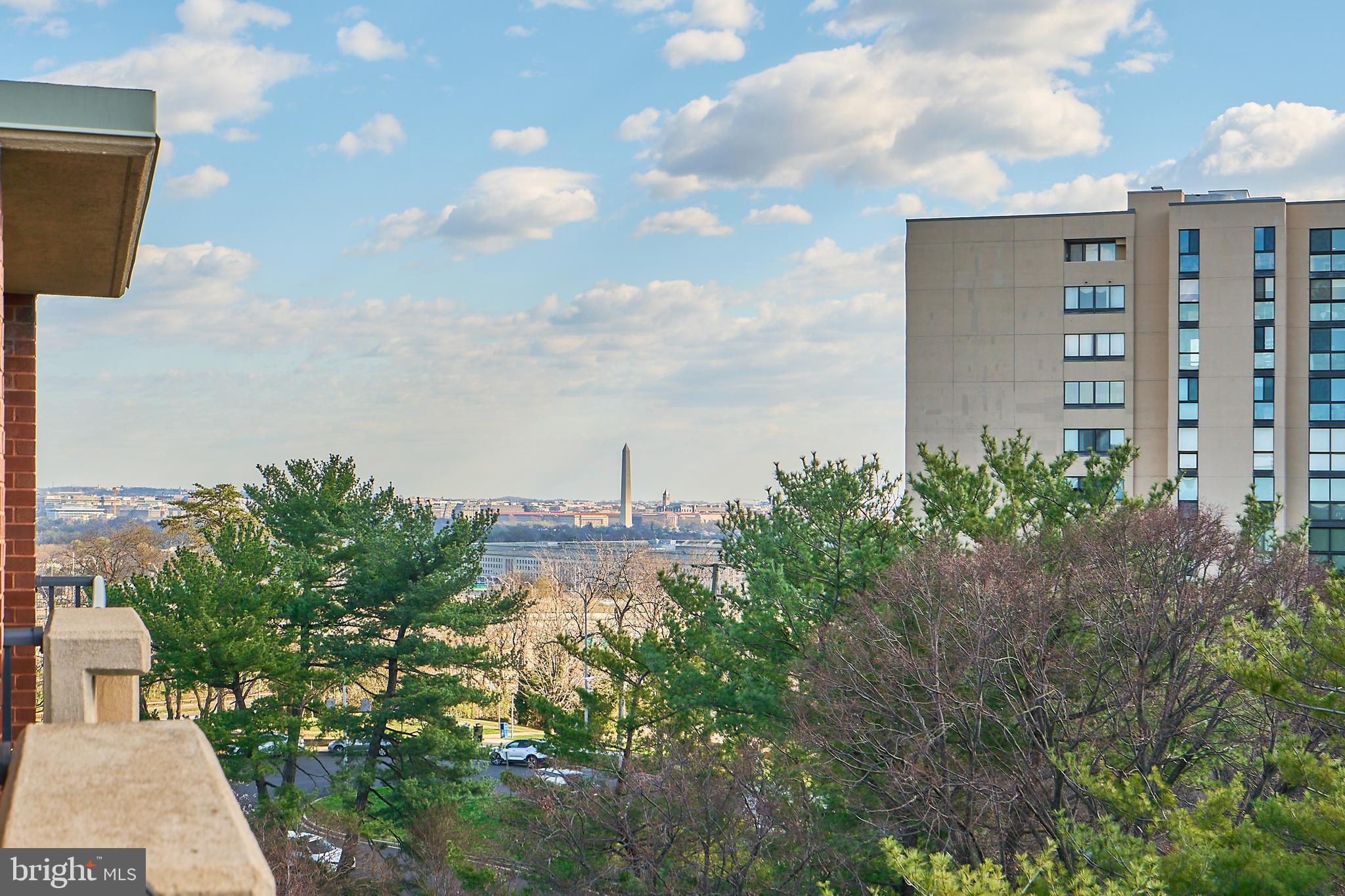 1300 ARMY NAVY DR #1010