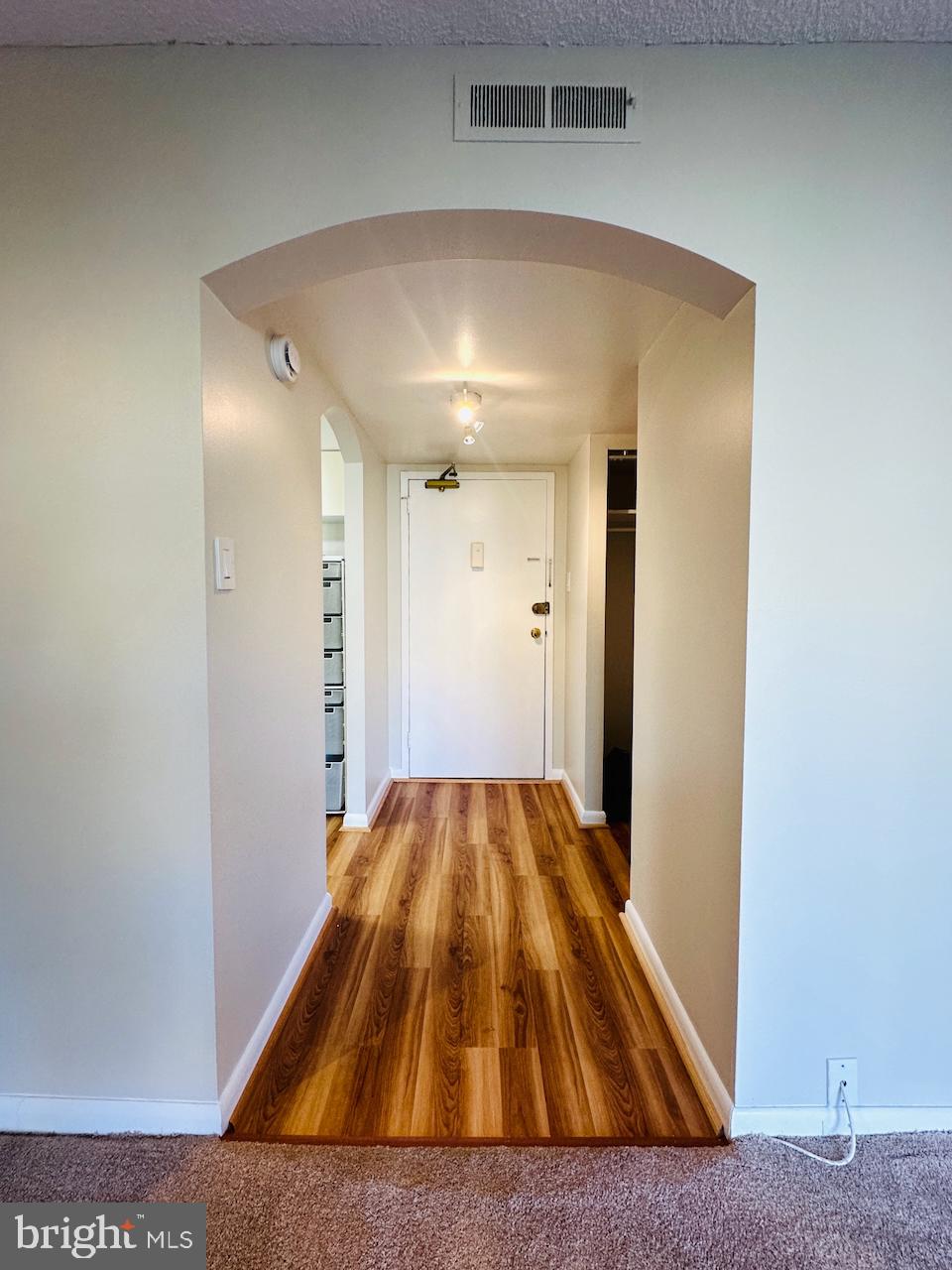 1300 ARMY NAVY DR #1010