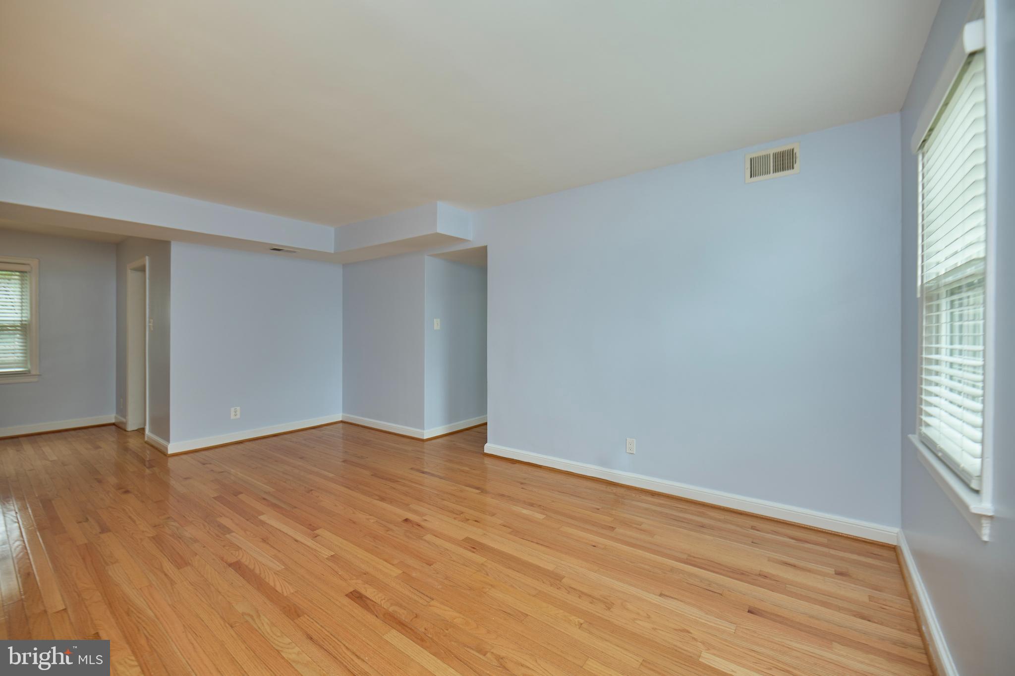 2501 ARLINGTON BLVD #2