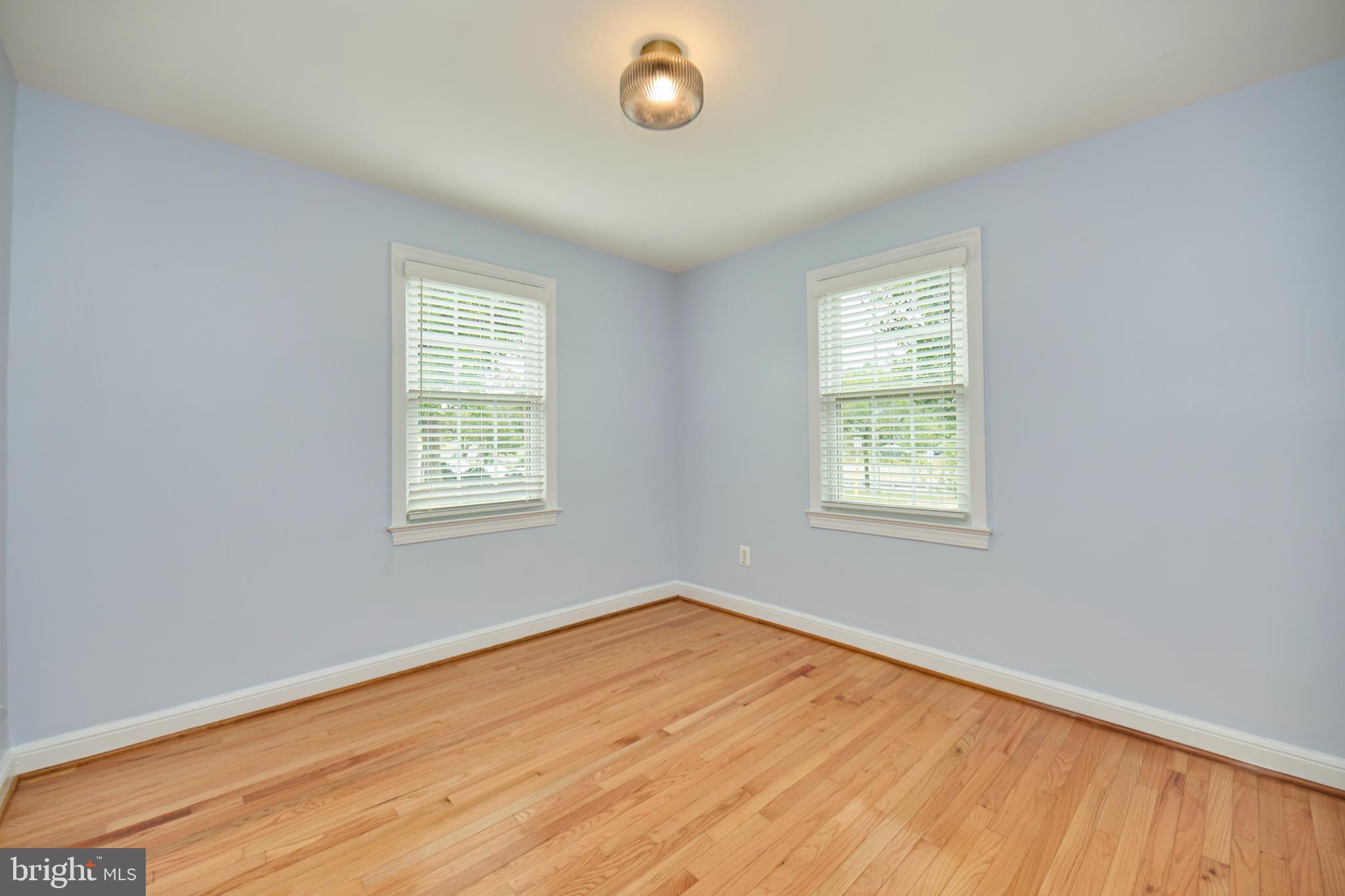 2501 ARLINGTON BLVD #2