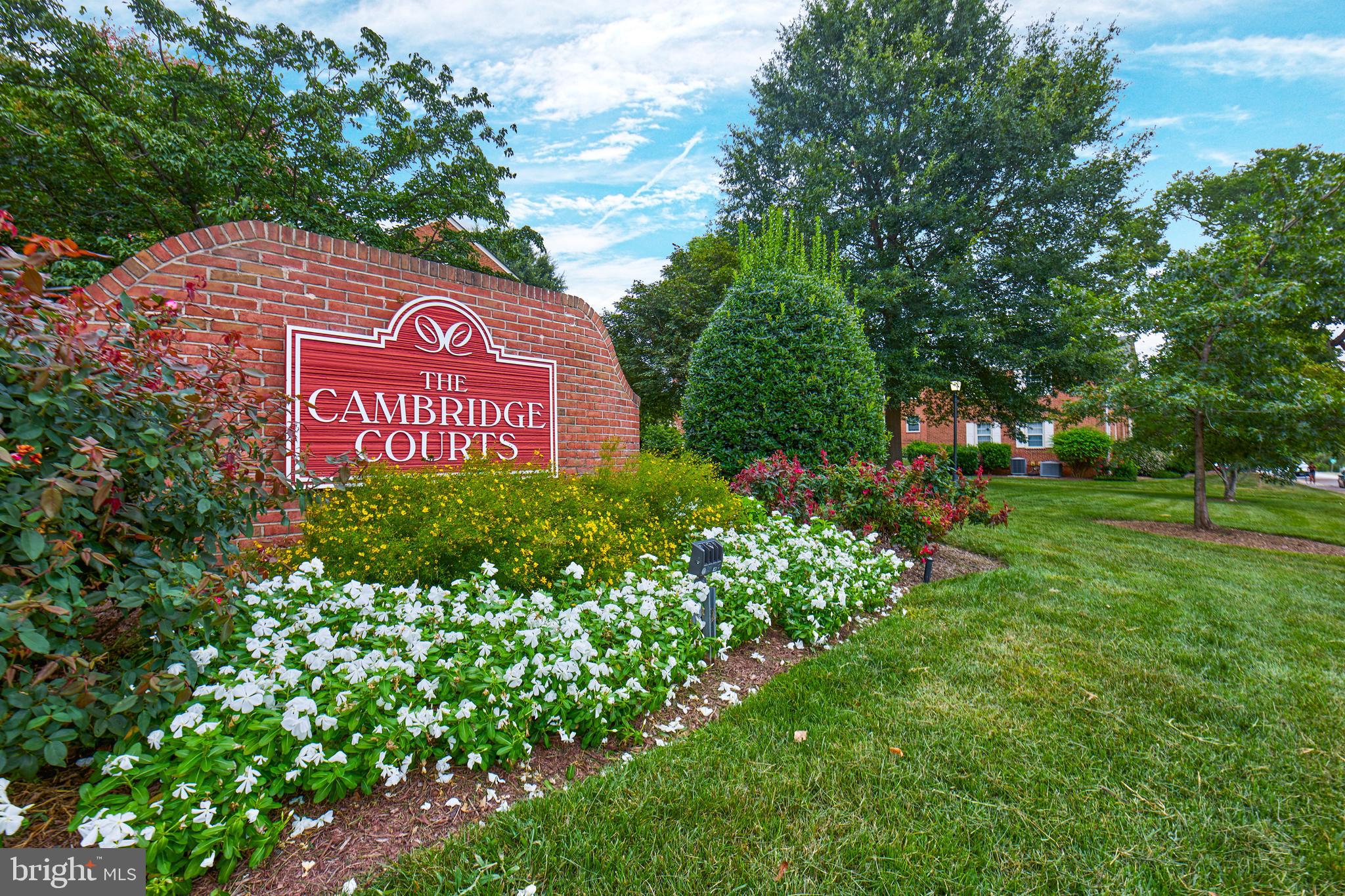 2501 ARLINGTON BLVD #2