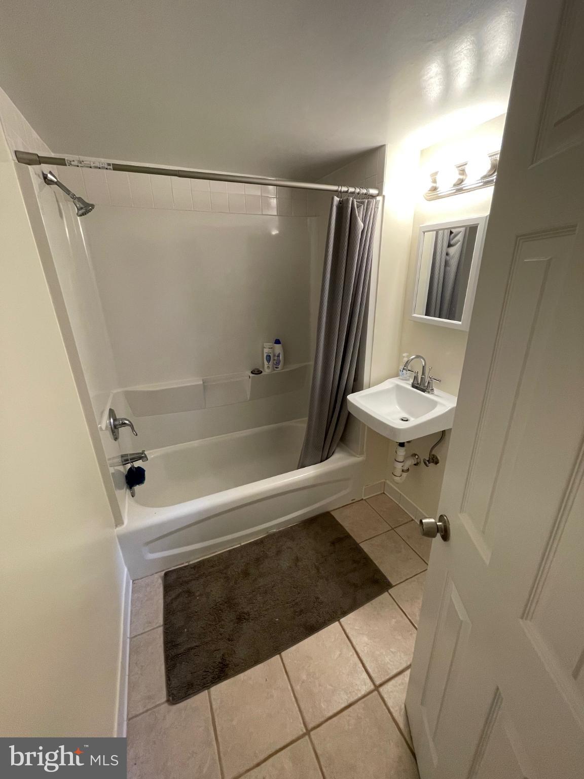 15 S ABERDEEN STREET S