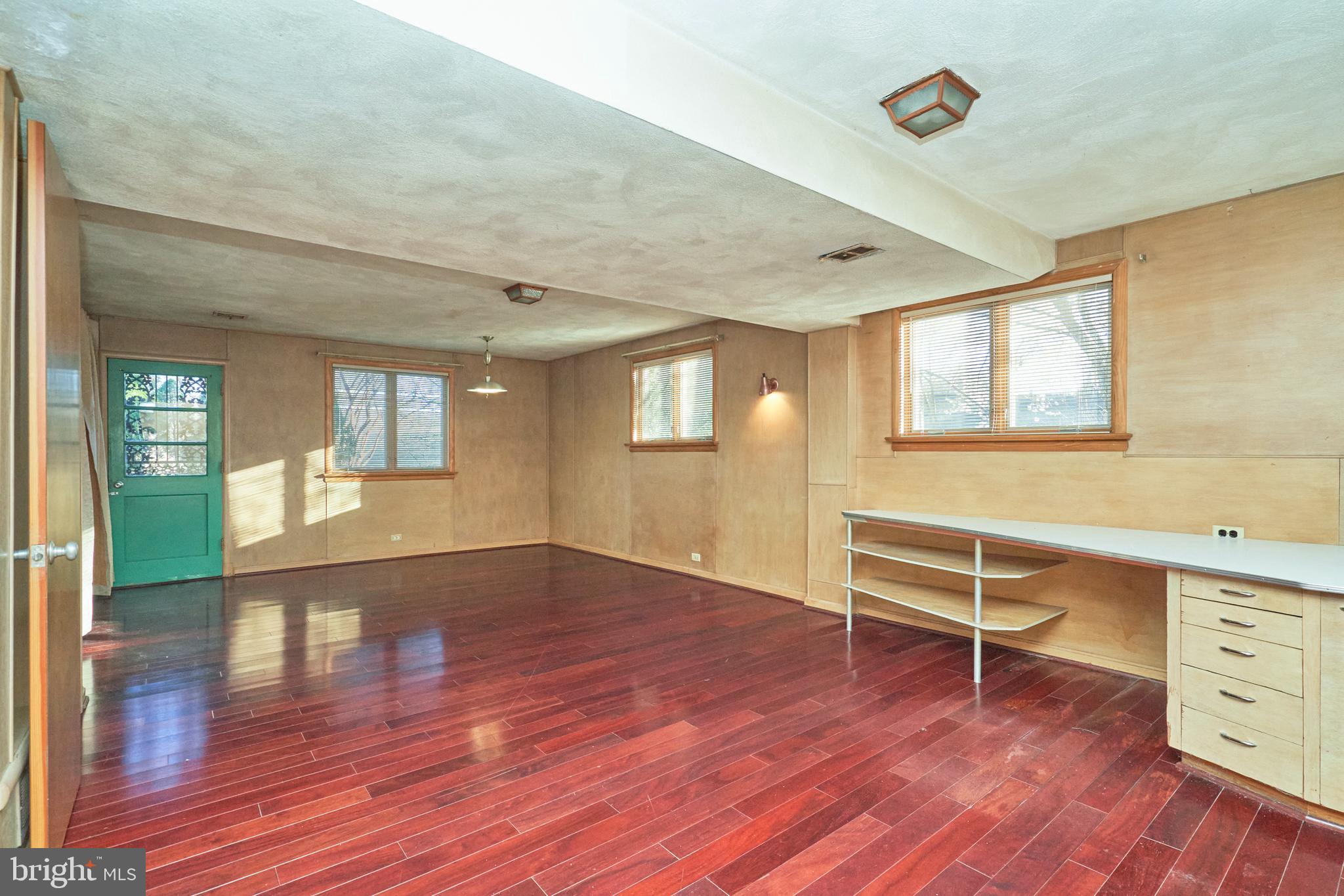 2509 QUINCY STREET