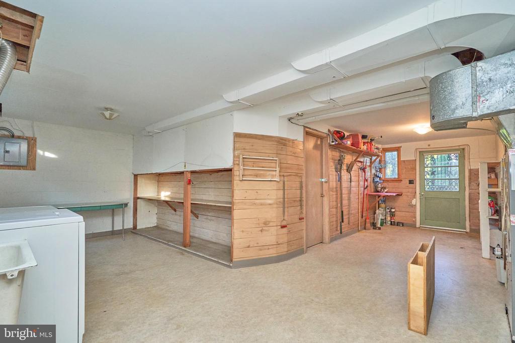 2509 QUINCY STREET
