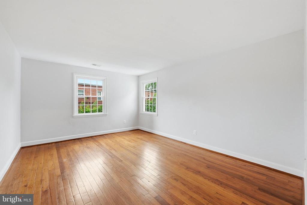2900 13TH STREET S 201
