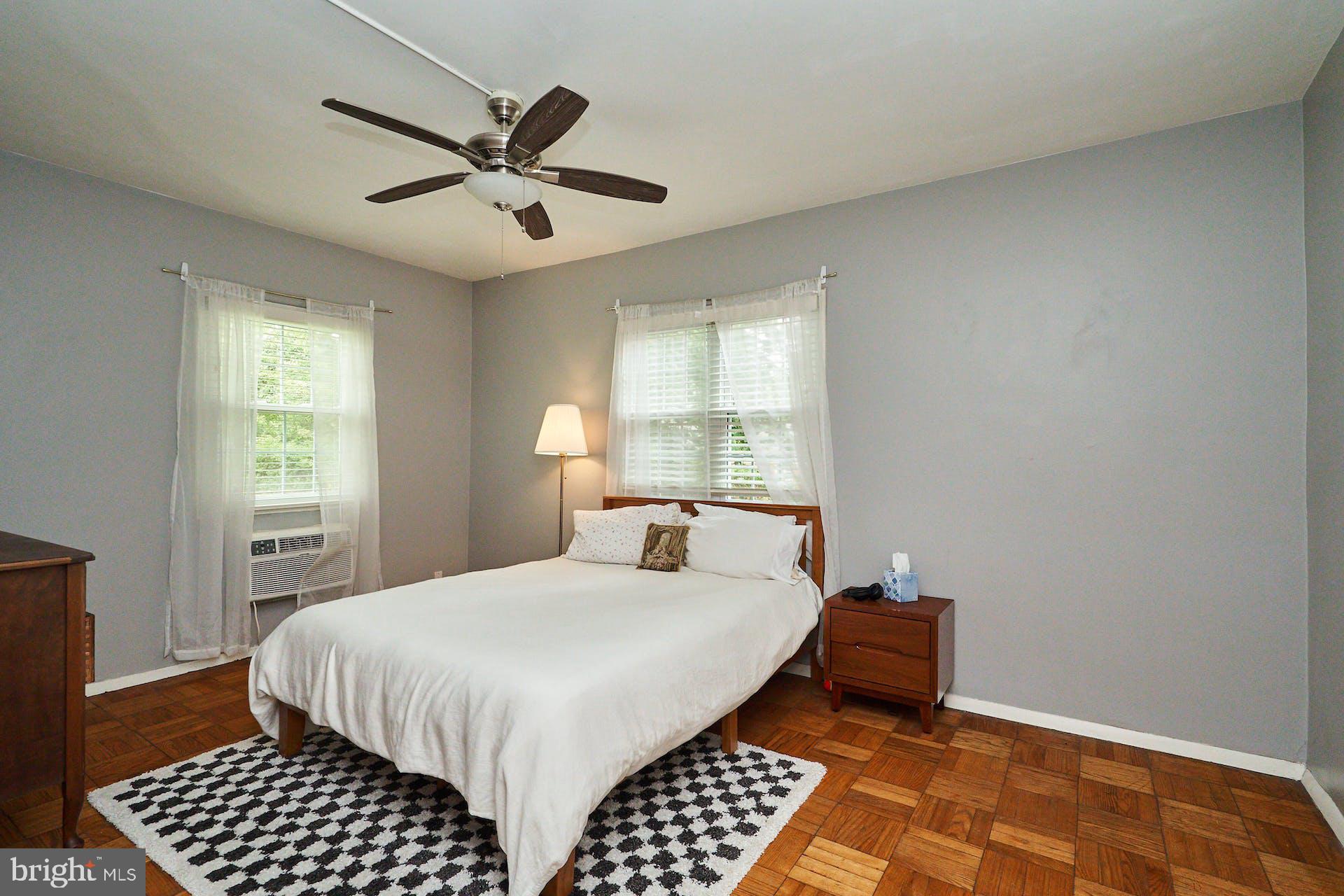 1336 Martha Custis Dr