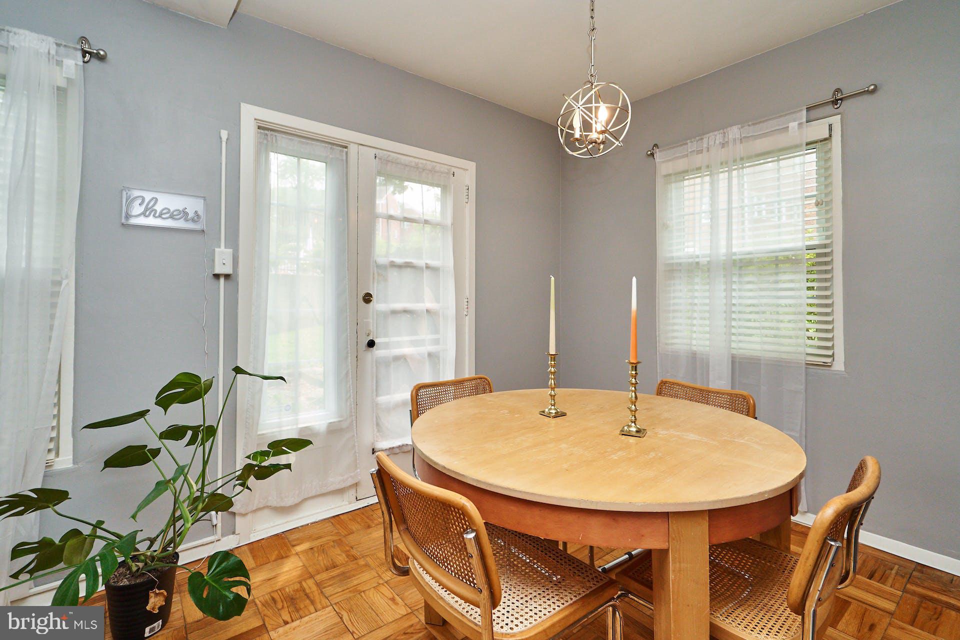 1336 Martha Custis Dr