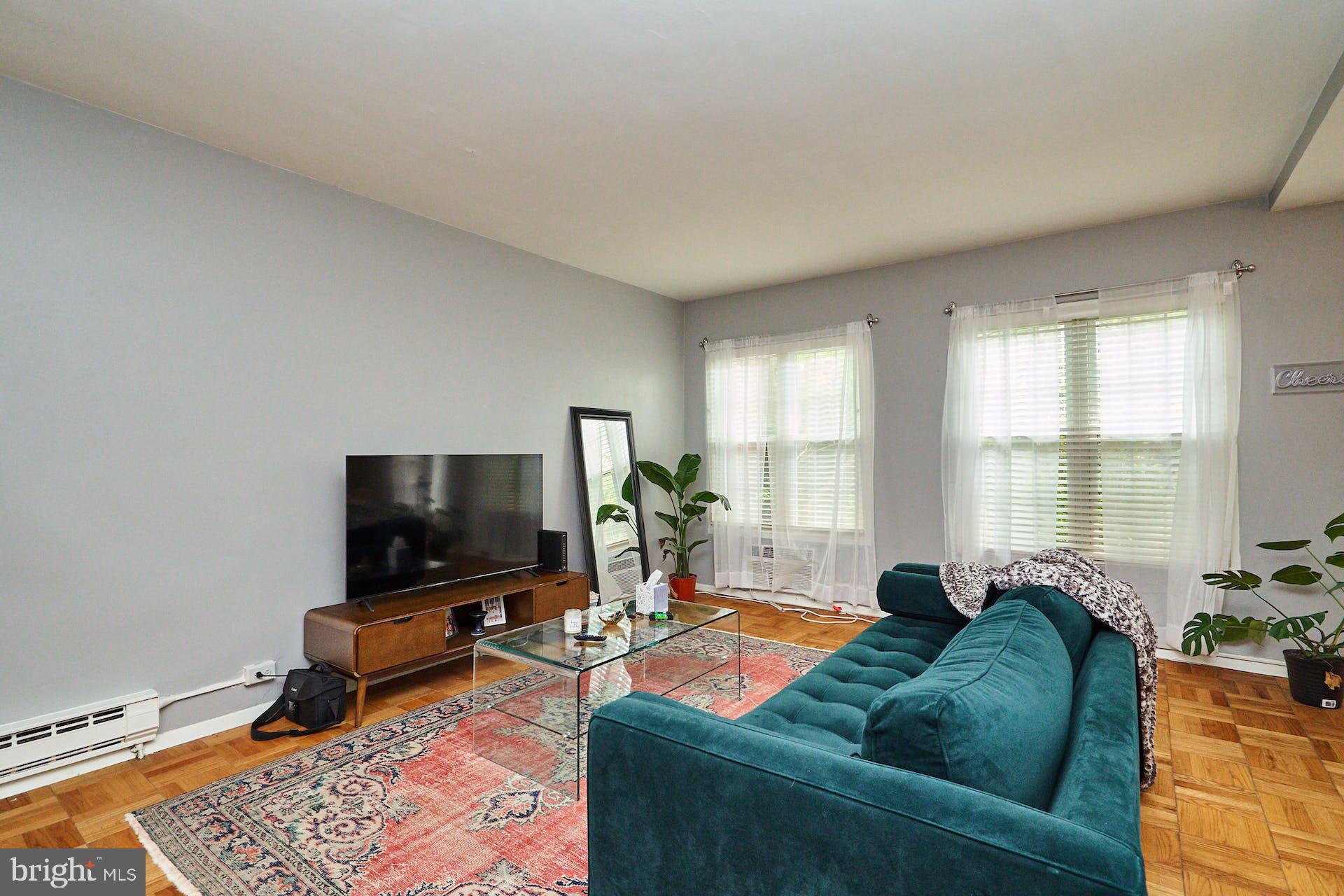 1336 Martha Custis Dr