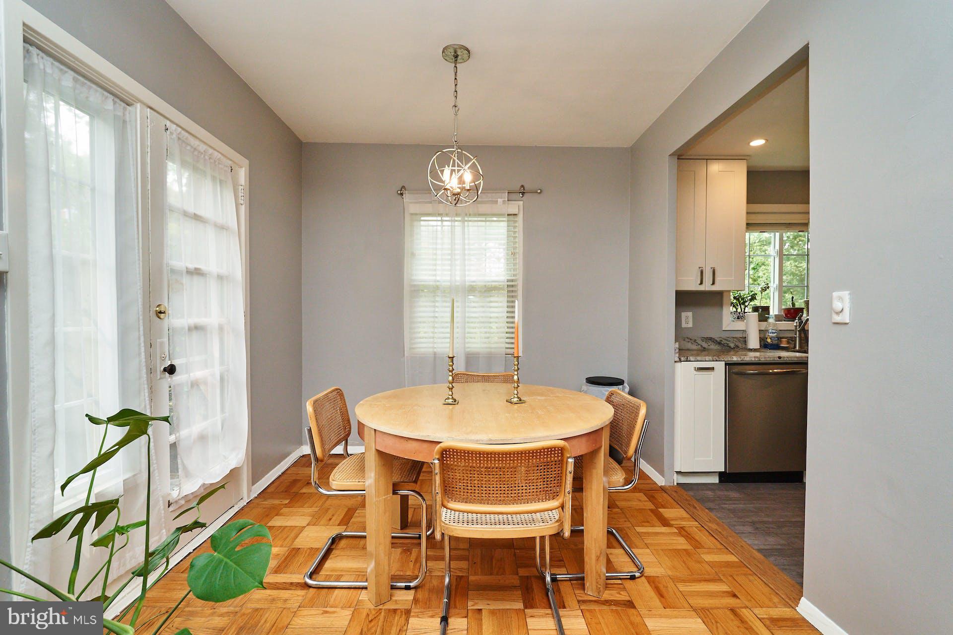 1336 Martha Custis Dr