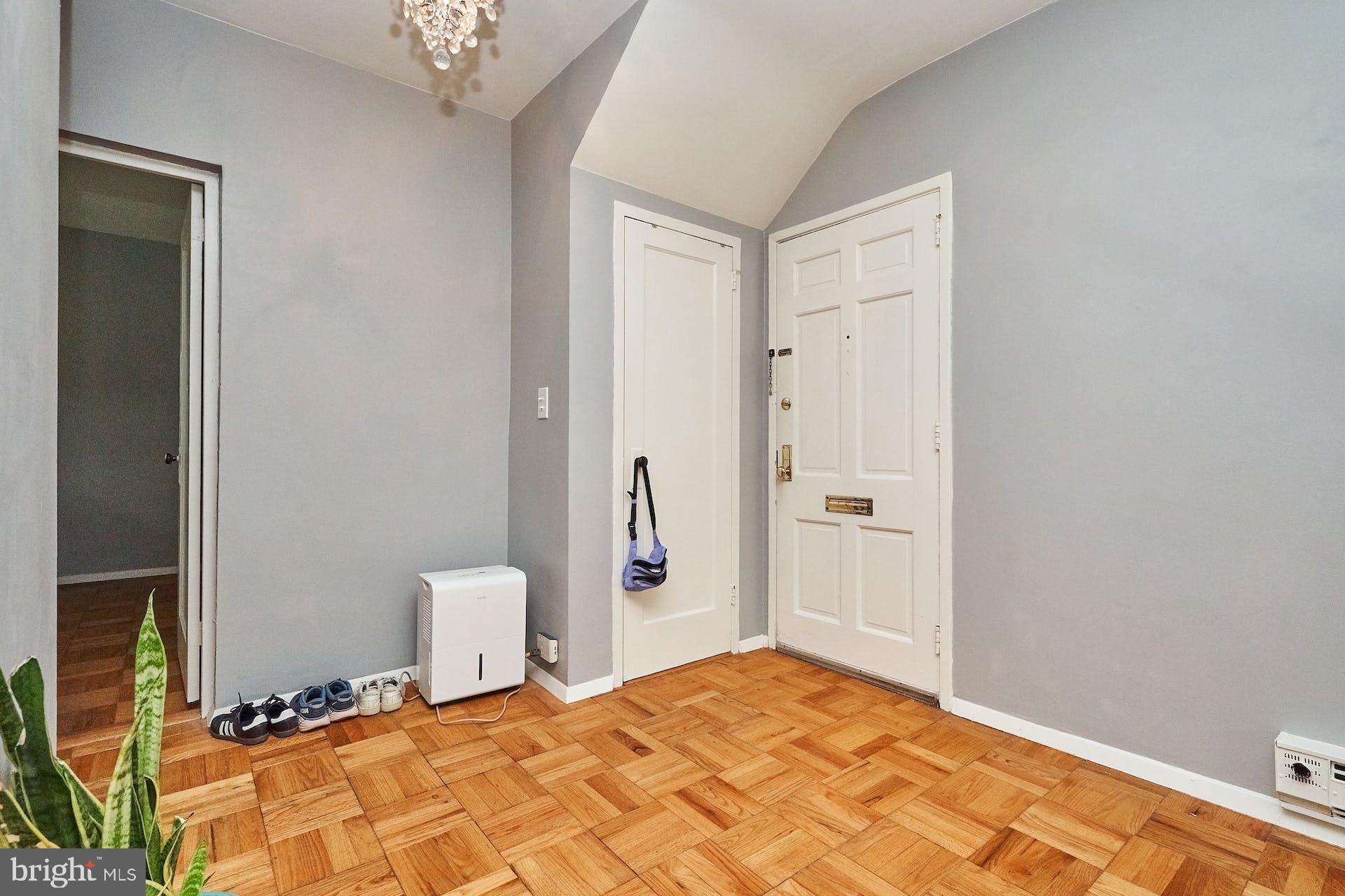 1336 Martha Custis Dr