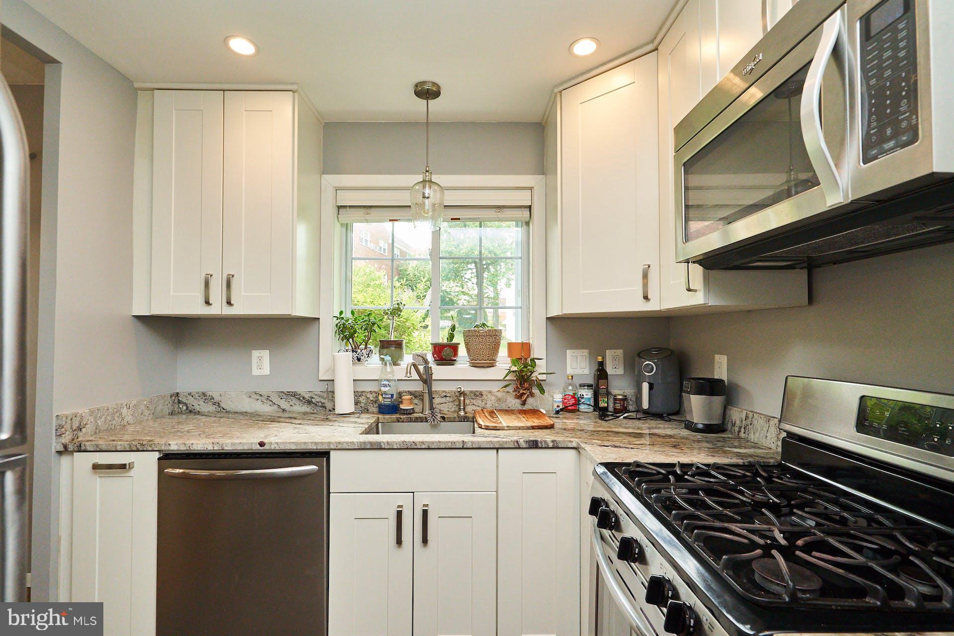 1336 Martha Custis Dr