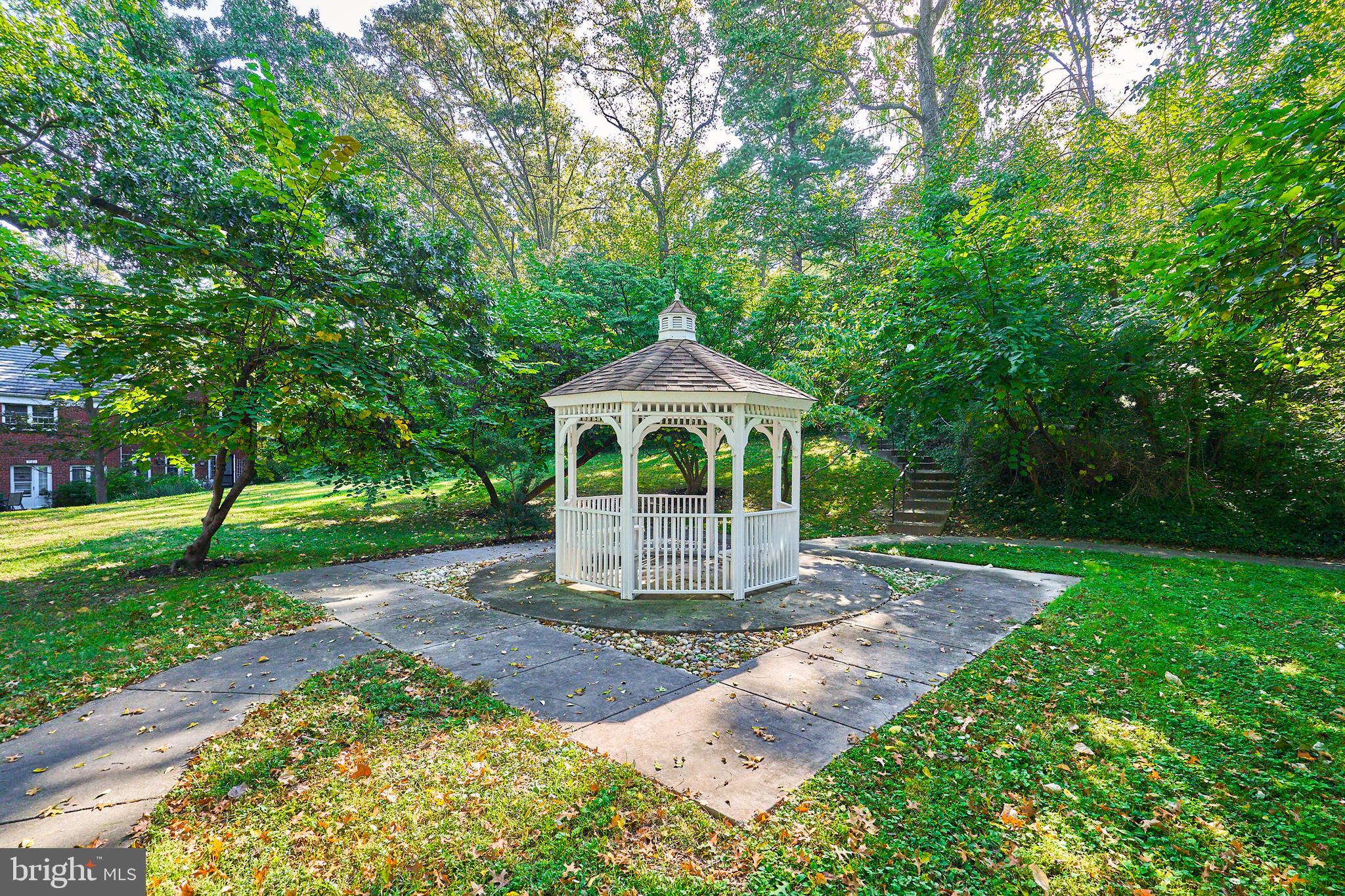 1308 Martha Custis Dr