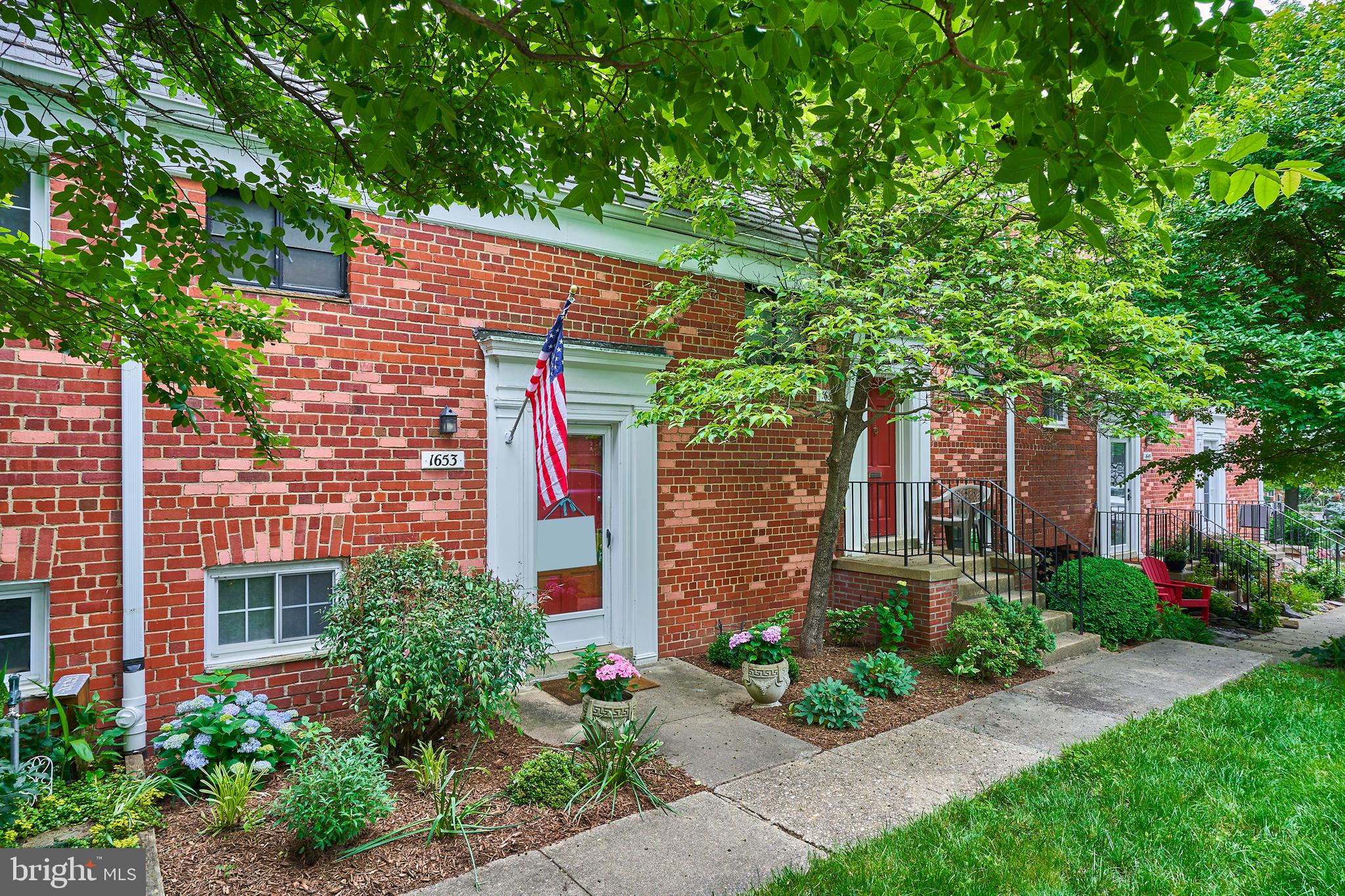 1653 Fitzgerald Ln