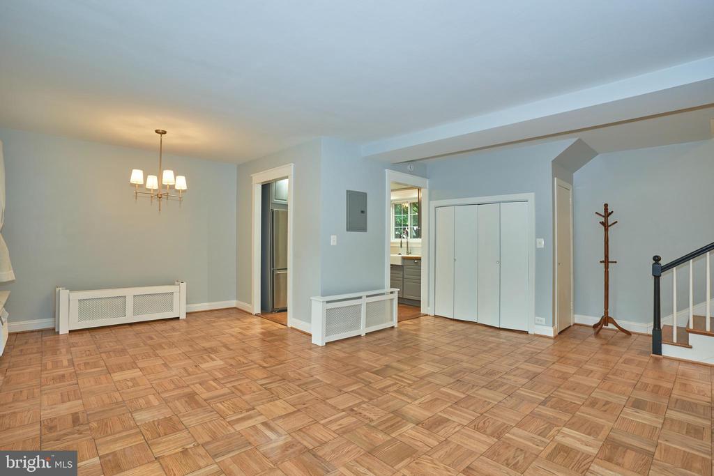 1653 FITZGERALD LN