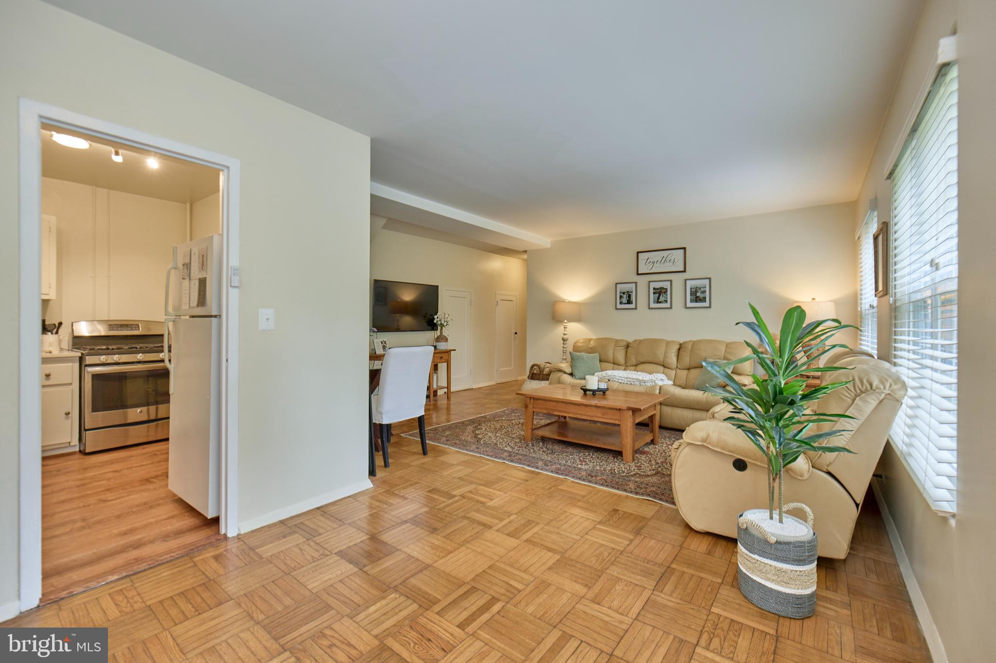 3501 Martha Custis Dr