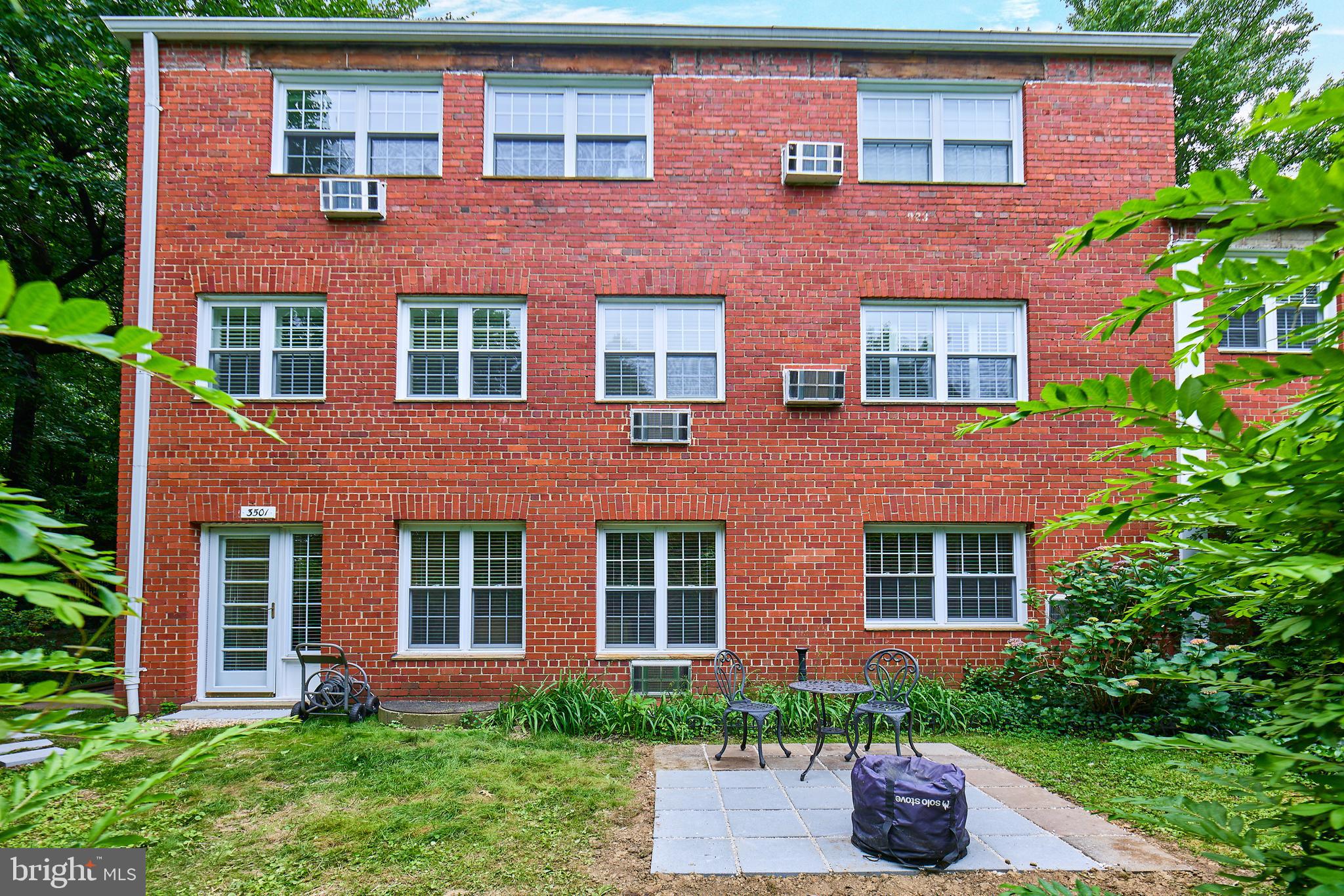 3501 Martha Custis Dr