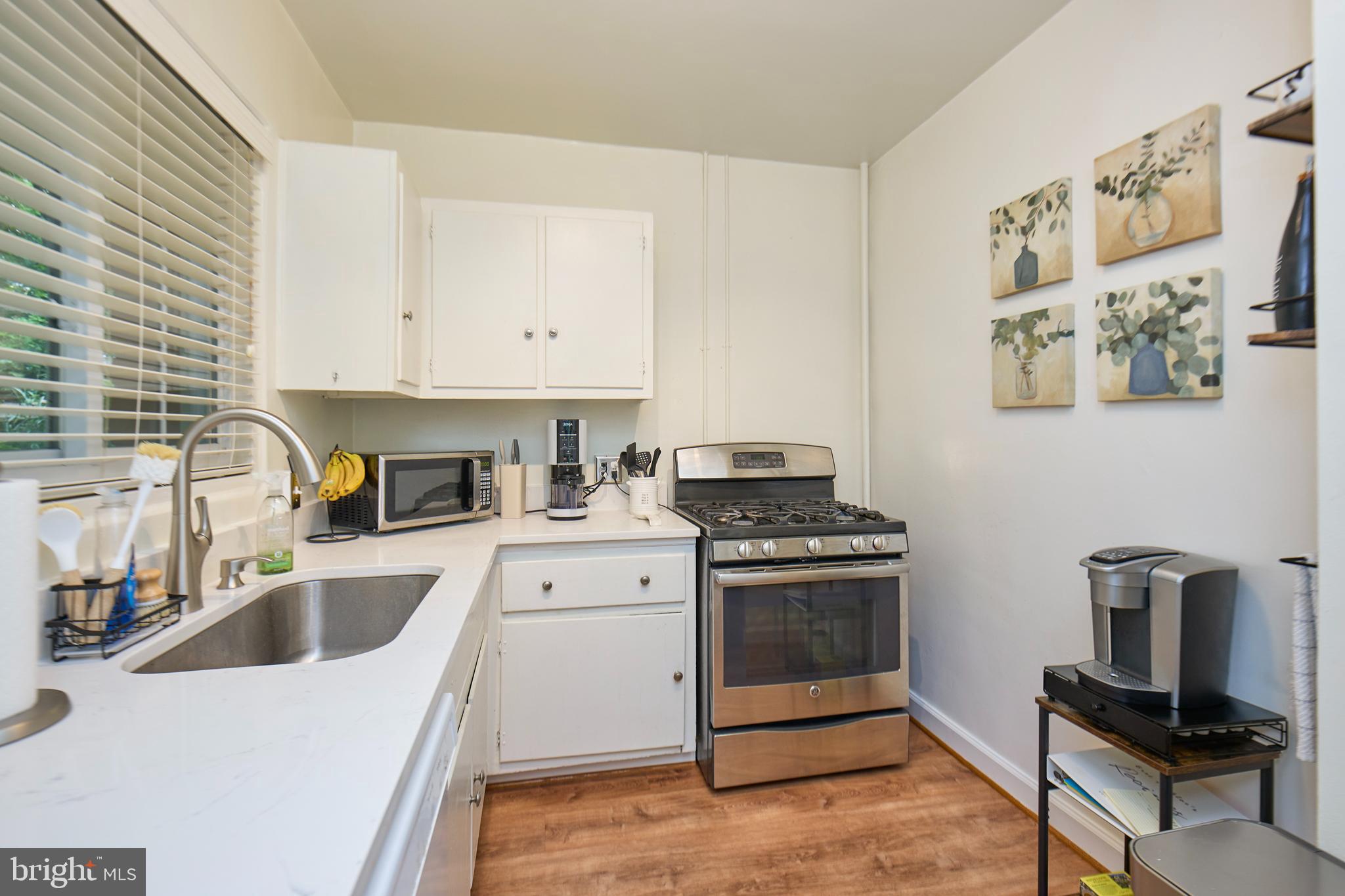 3501 Martha Custis Dr