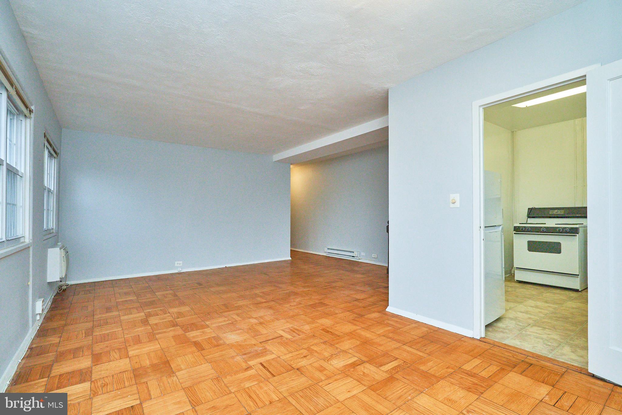 3517 MARTHA CUSTIS DR