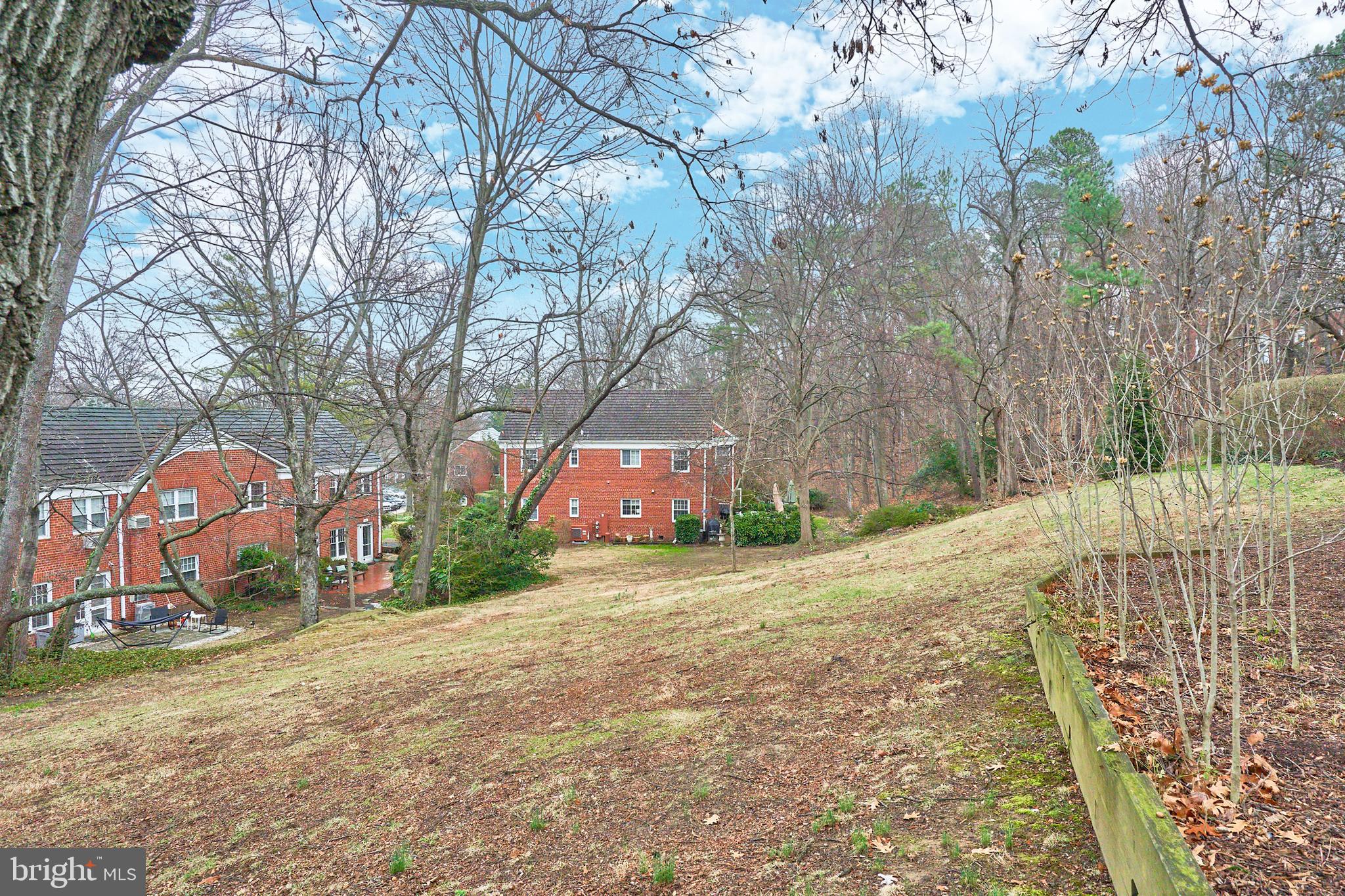 3517 MARTHA CUSTIS DR