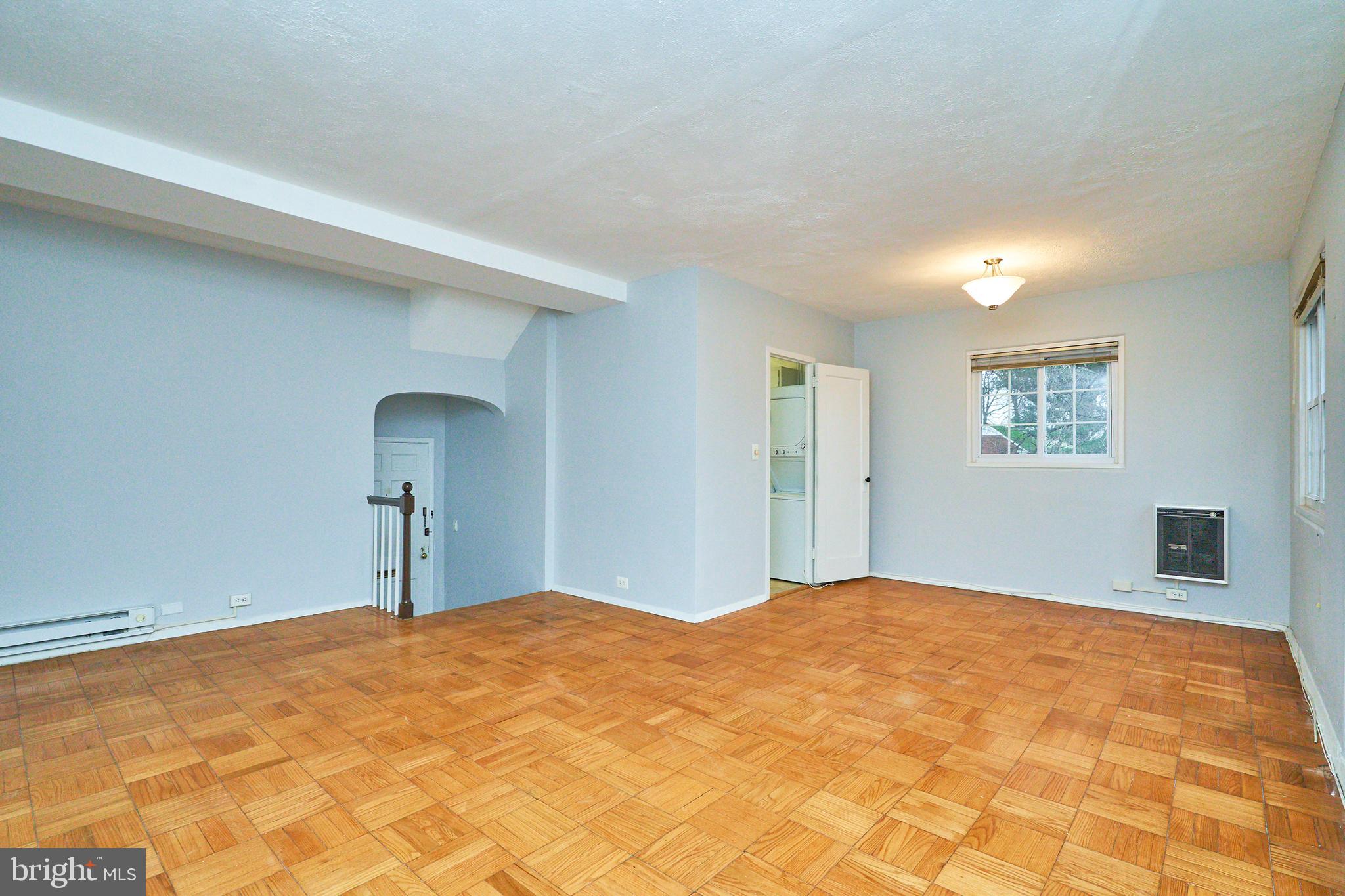 3517 MARTHA CUSTIS DR