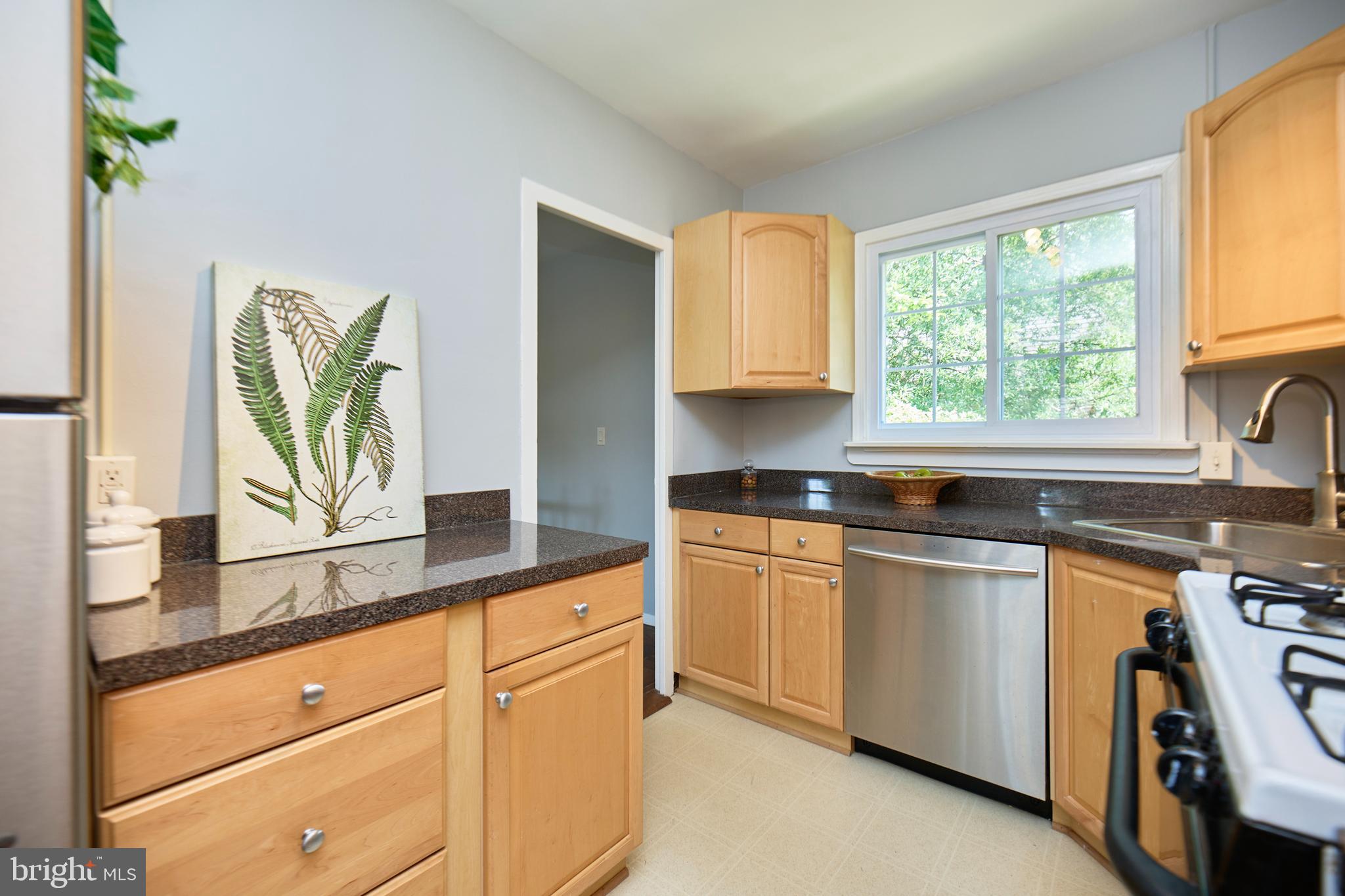 3254 Martha Custis Dr