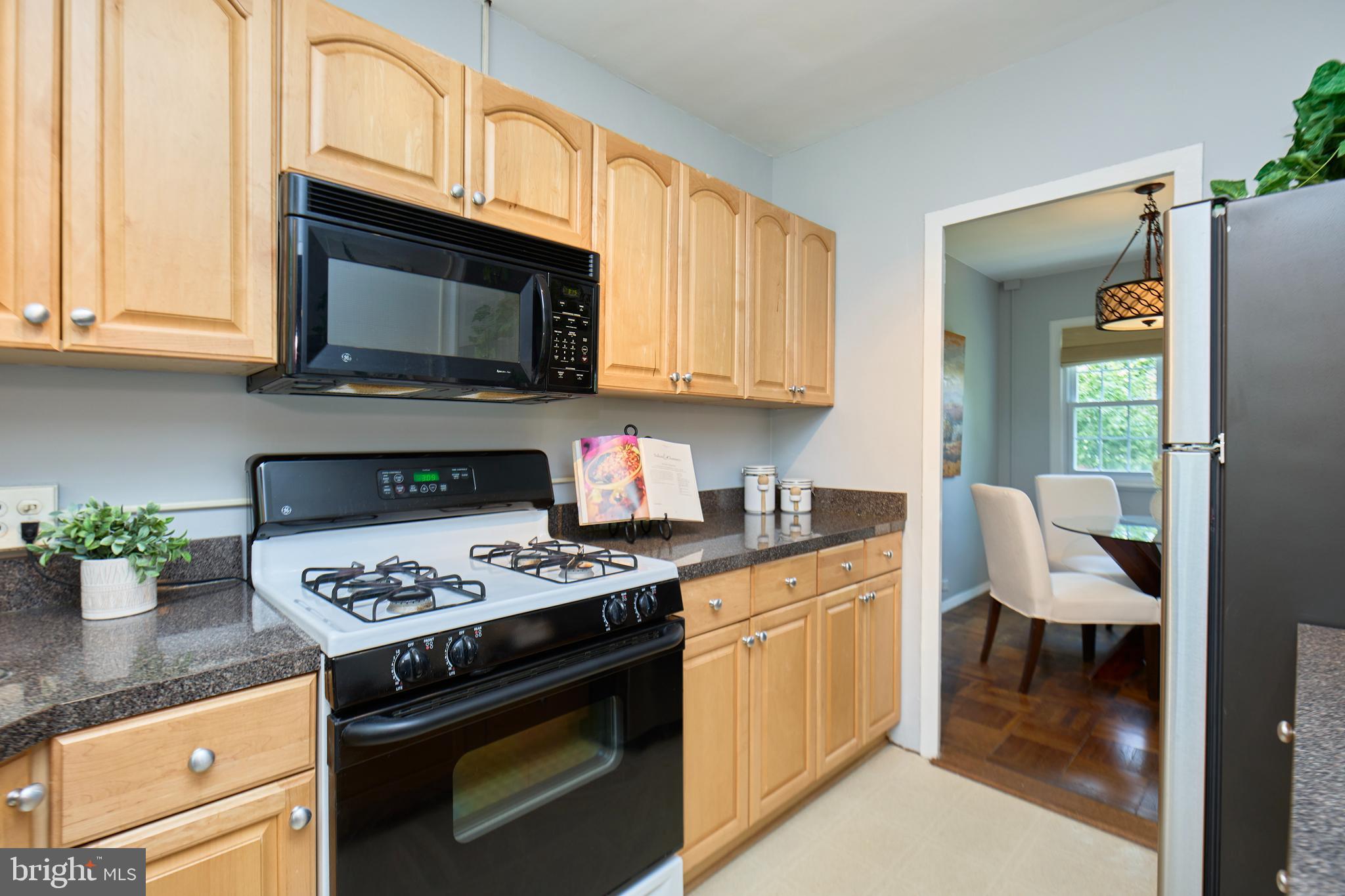 3254 Martha Custis Dr