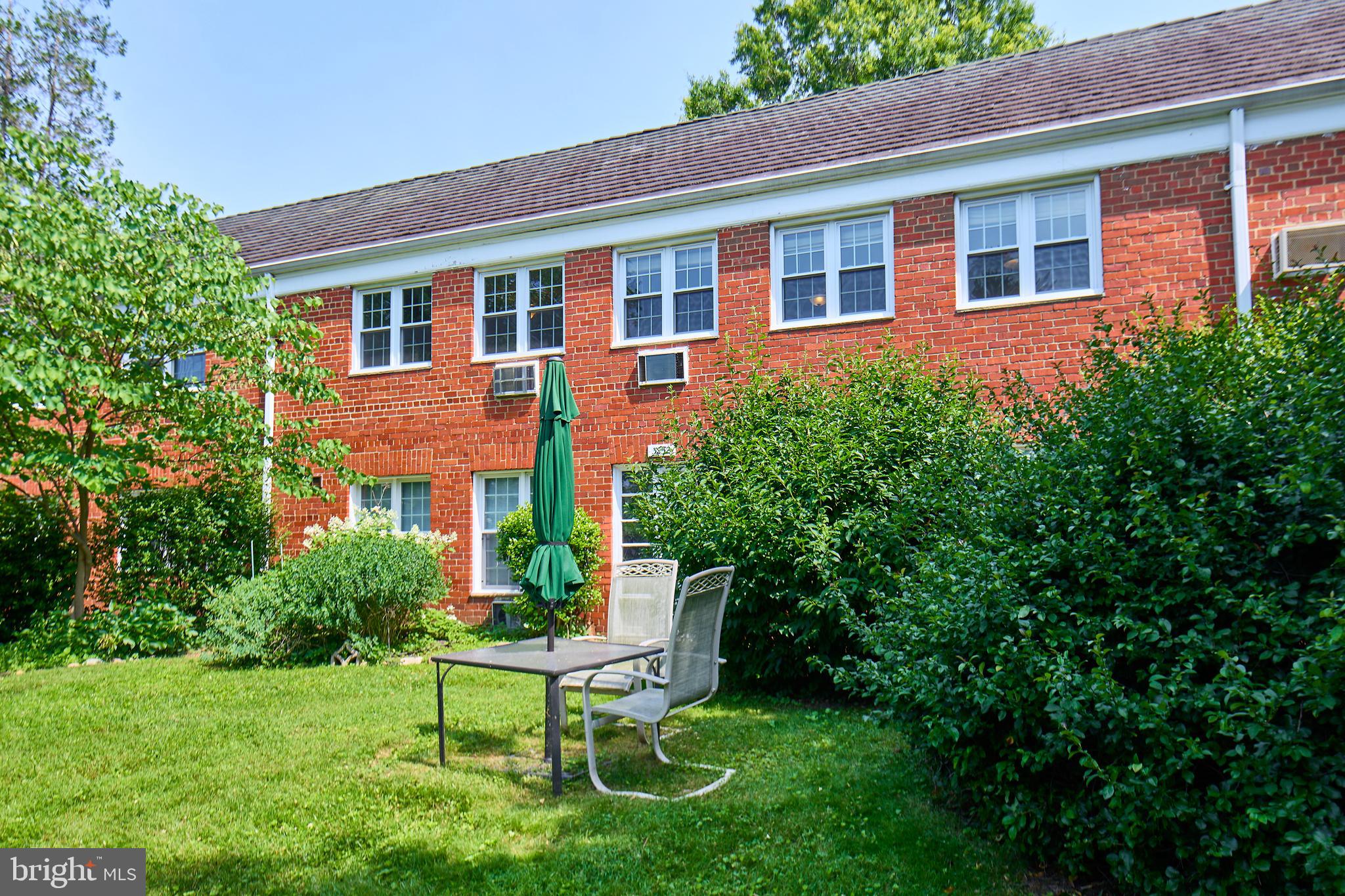 3254 Martha Custis Dr